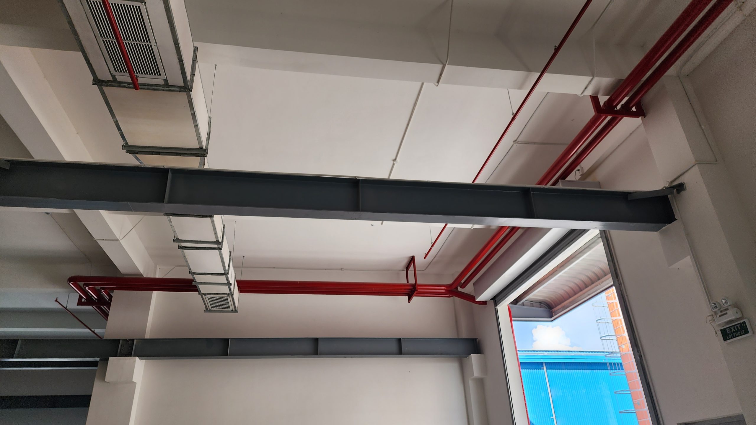 Khám Phá Lý Do Doanh Nghiệp Nên Chọn Hệ Thống PCCC Chính Hãng Hiện Đại 2025